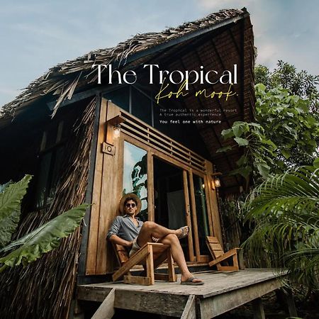 Villa The Tropical Ko Mook Esterno foto