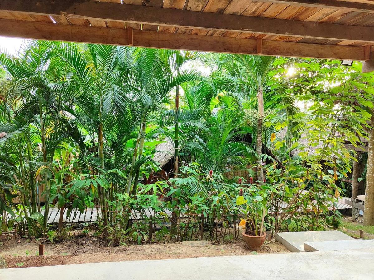 Villa The Tropical Ko Mook Esterno foto